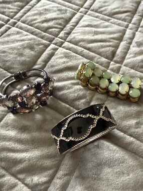 Women’s Fashion Bracelets (3) in Black, Smoky Crystal & Mint